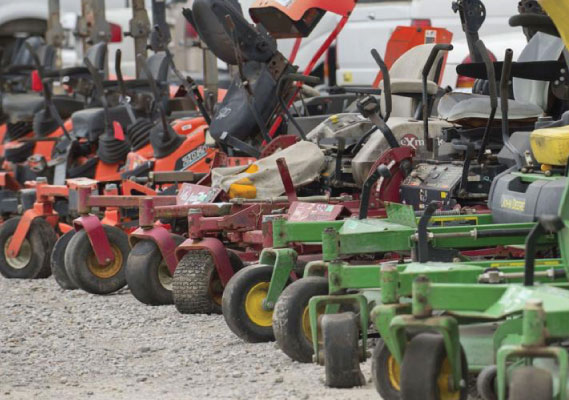 Surplus Auction Management
